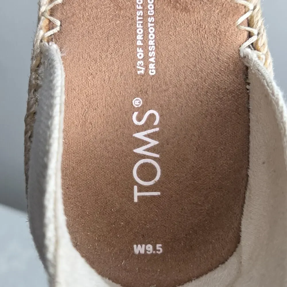 Toms excellent worn